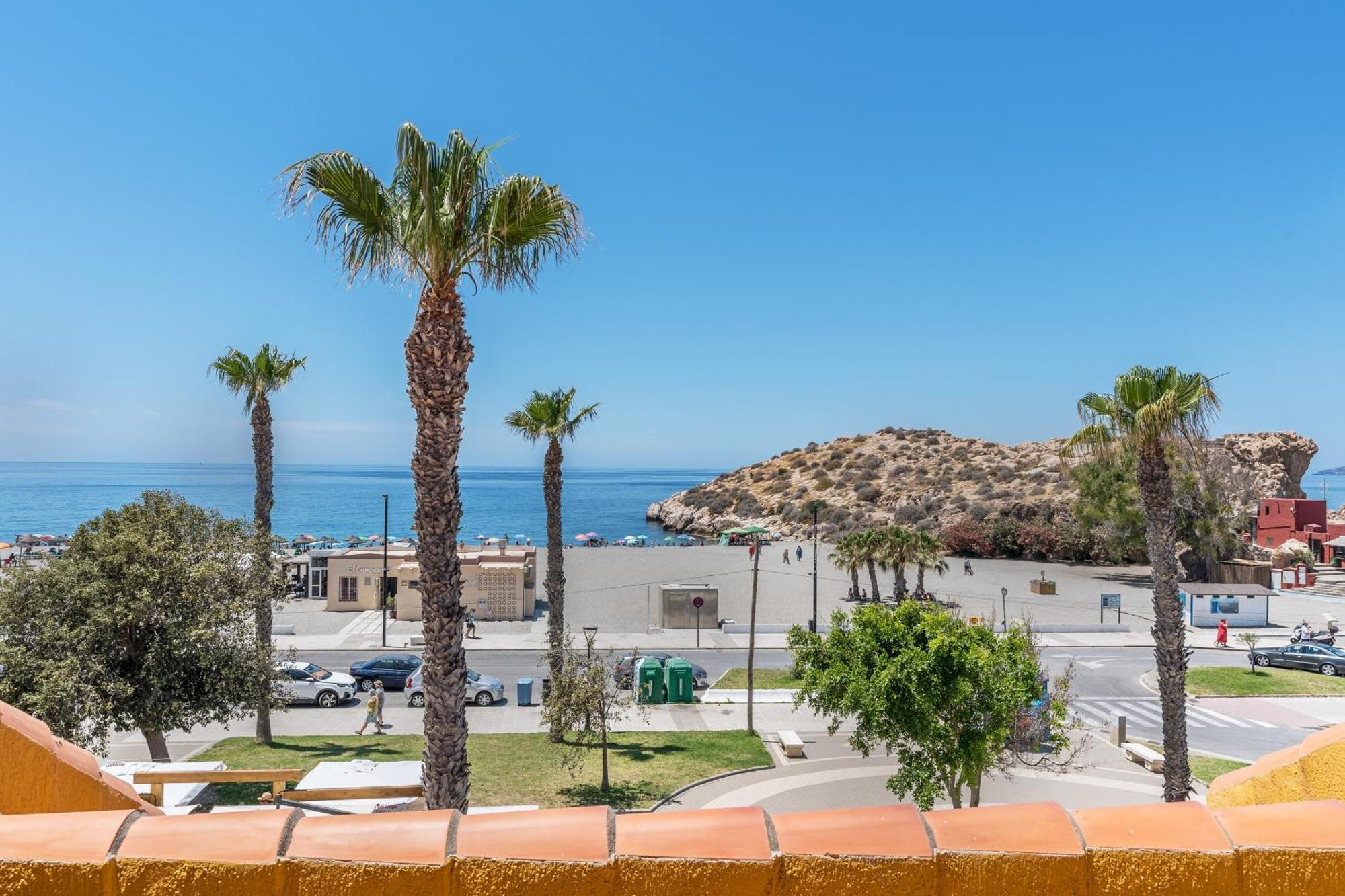 The Beach House at Playa Salobreña Exterior foto